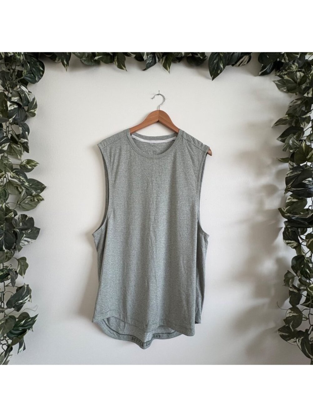 Lululemon Athletic Metal Vent Tech Sleeveless Tank Top Grey Green Men’s Sz L